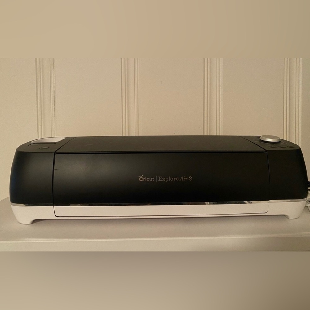 Cricut Explore Air 2 in Elegant Black
